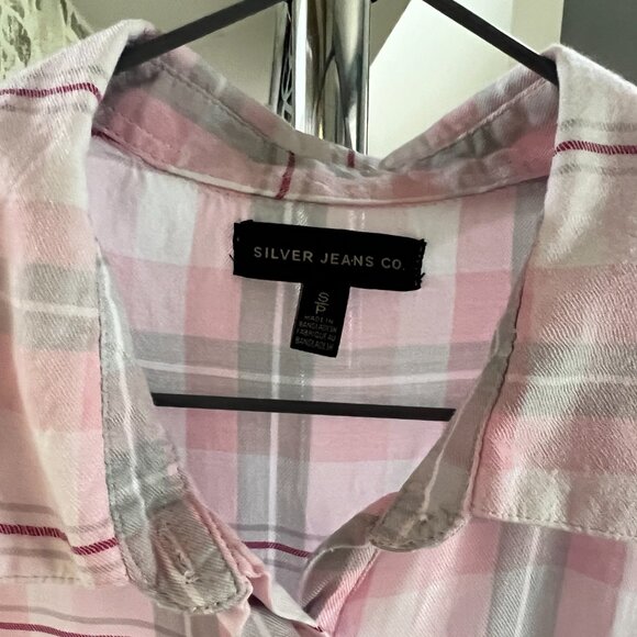 Silver Brand Button Up Blouse - Picture 4 of 4